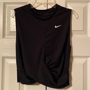 Nike Cropped Twist Front Cropped Tank, Sz M